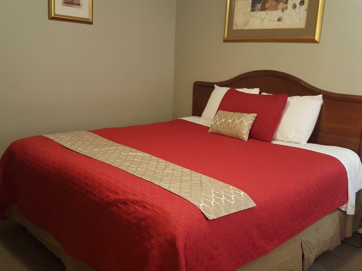 Niagara Inn&Suites Bagian luar foto