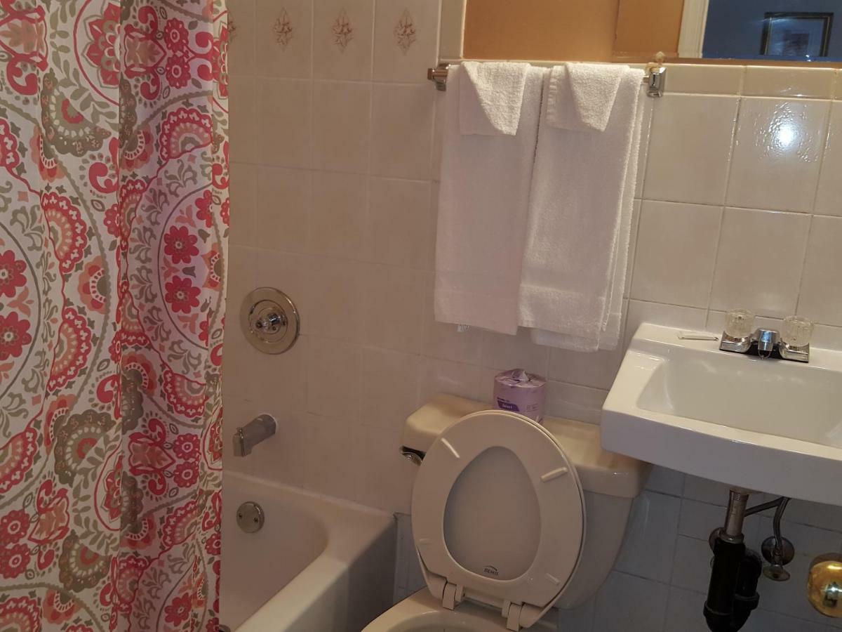 Niagara Inn&Suites Bagian luar foto
